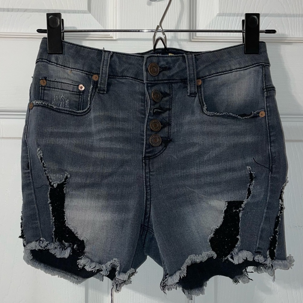 Indigo rein black shorts